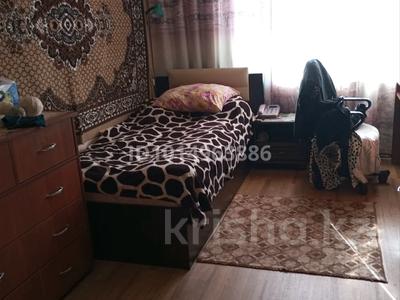 3-комнатная квартира · 62 м² · 2/5 этаж, мкр Михайловка , Прогресса 29 за 20 млн ₸ в Караганде, Казыбек би р-н