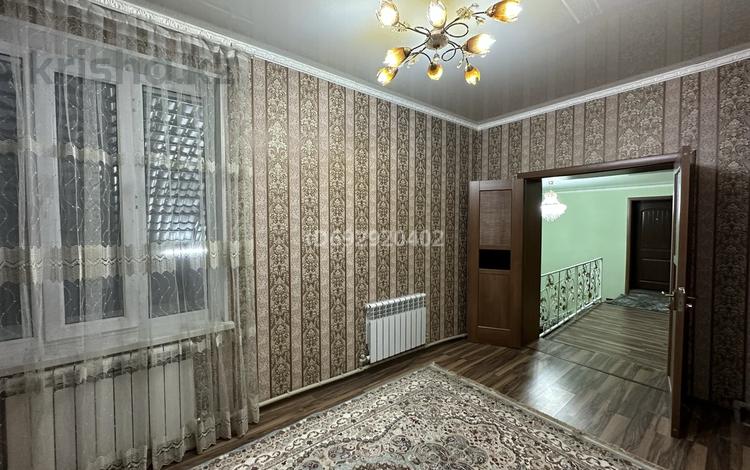 5-комнатный дом помесячно, 200 м², 6 сот., Коктем 31 — Байдибек би