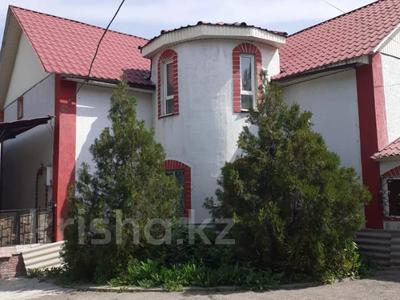 Отдельный дом · 6 комнат · 240 м² · 8 сот., Акын Сара 1а за 65 млн 〒 в 