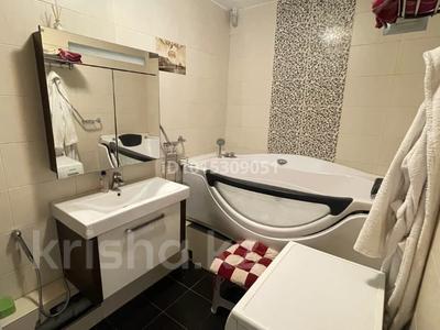 4-бөлмелі пәтер · 105 м² · 5/5 қабат, Пушкина 129 — Курмангазы, бағасы: 600 000 ₸ в Алматы, Медеуский р-н