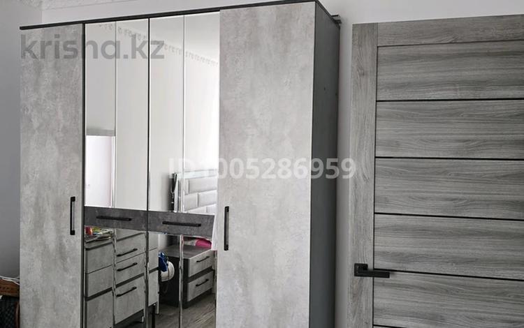 3-комнатная квартира · 63.8 м² · 4/4 этаж, Асета Бесеуова — Магазин Аскар за 19 млн 〒 в Каргалы (п. Фабричный) — фото 3