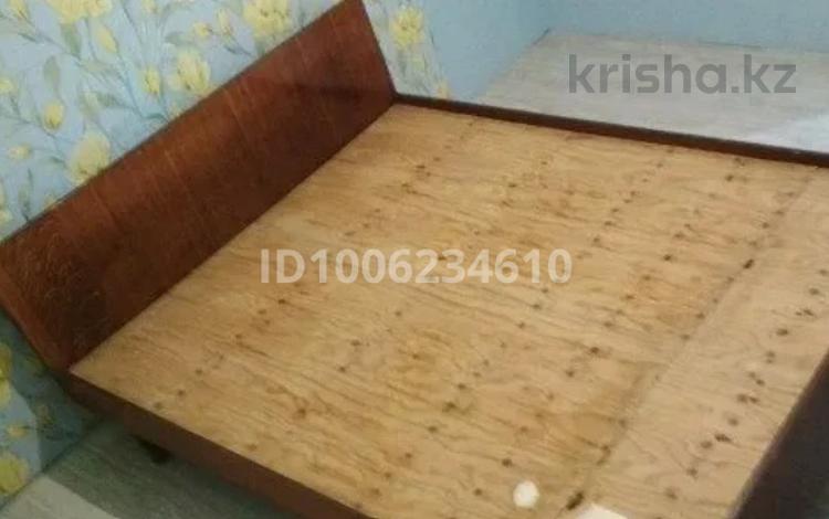1 бөлме · 14 м², бульвар Гагарина 36, бағасы: 120 000 ₸ в Усть-Каменогорске — фото 2
