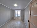 3-бөлмелі пәтер, 62 м², 6/9 қабат, Майкудук, Майкудук, 11а микрорайон, бағасы: 17.5 млн 〒 в Караганде, Алихана Бокейханова р-н — фото 3