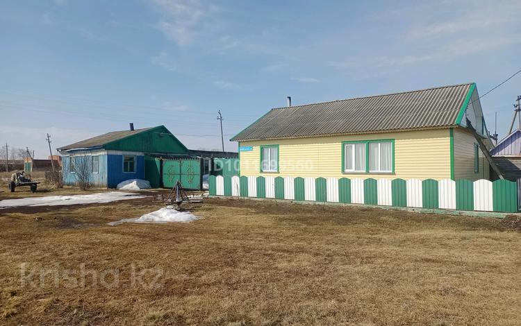 Жеке үй · 3 бөлме · 85 м² · 50 жүзд., ул. Бейбитшилик, бағасы: 6.5 млн ₸ в Северо-Казахстанской обл. — фото 2