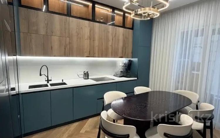 4-комнатная квартира · 125 м² · 3/14 этаж, Манаса за 221 млн ₸ в Алматы, Алмалинский р-н — фото 6