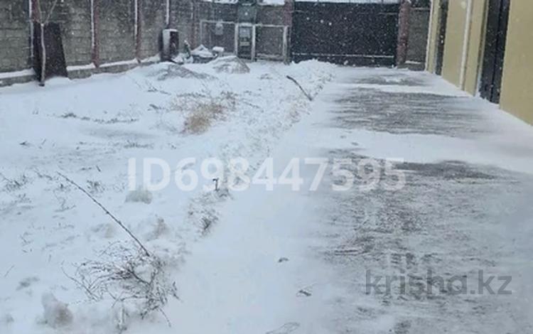 Еркін, кеңселер, кабинеттер және жұмыс орындары · 424 м², бағасы: 636 000 ₸ в Шымкенте, Енбекшинский р-н — фото 9
