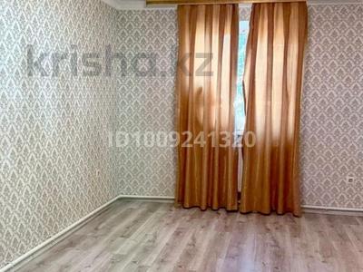 Отдельный дом · 5 комнат · 300 м², мкр Атырау, Акарыс 31а за 350 000 〒