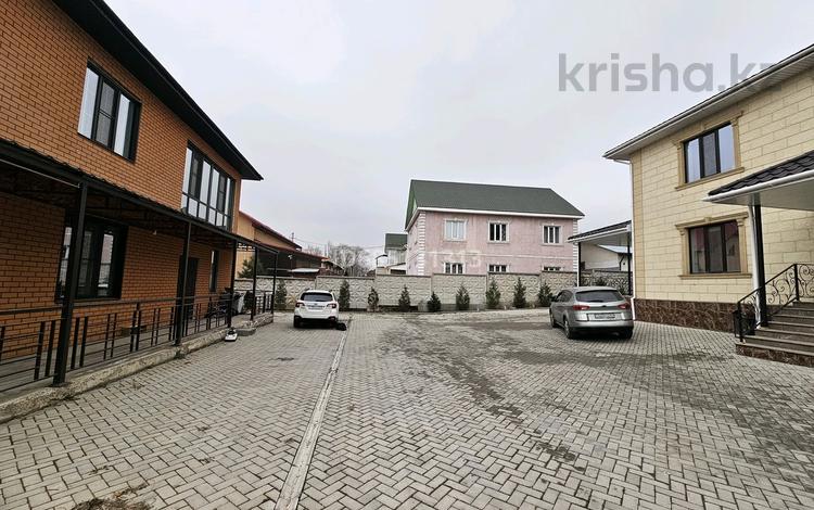 Отдельный дом · 6 комнат · 300 м² · 9.2 сот., мкр Курамыс, Кали Надырова 740/2 за 185 млн ₸ в Алматы, Наурызбайский р-н — фото 2