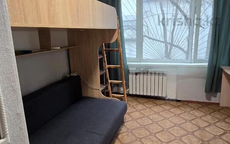 1-бөлмелі пәтер · 17 м² · 2/5 қабат, Абая 163 — Ислама Каримова, бағасы: 14 млн ₸ в Алматы, Алмалинский р-н — фото 2