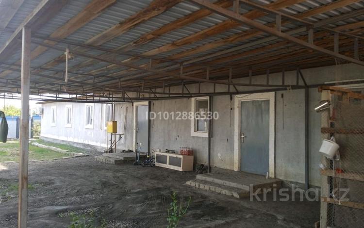 Отдельный дом · 4 комнаты · 800 м² · 8 сот., мкр Балауса, Таджыбай Буданова 39 — Ыкылас Мешыт за 30 млн ₸ в Атырау — фото 2