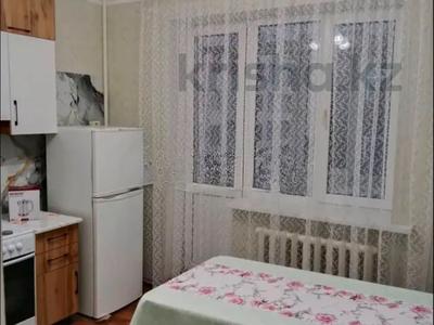 1-бөлмелі пәтер · 45 м² · 3/5 қабат, Болашак 5, бағасы: 150 000 ₸ в Талдыкоргане, мкр Болашак
