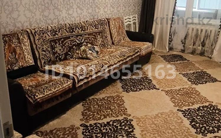 2-бөлмелі пәтер · 50.4 м² · 4/5 қабат, 11 микрорайон 7, бағасы: 9 млн ₸ в Житикаре — фото 2