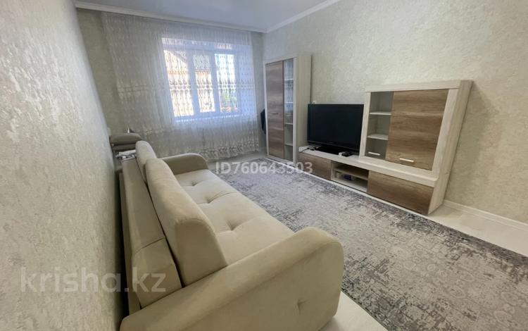 1-комнатная квартира · 42 м² · 2/9 этаж, Байзакова 133 за 250 000 ₸ в Павлодаре — фото 8