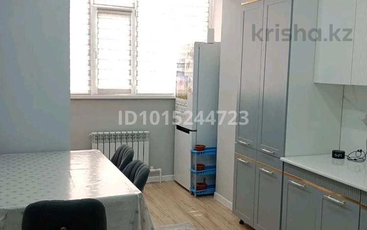 1-бөлмелі пәтер · 40 м² · 2/5 қабат, Алтын орда ш/а. 17 г — Мустафа шокая, бағасы: 16.9 млн ₸ в Актобе, мкр. Алтын орда — фото 2