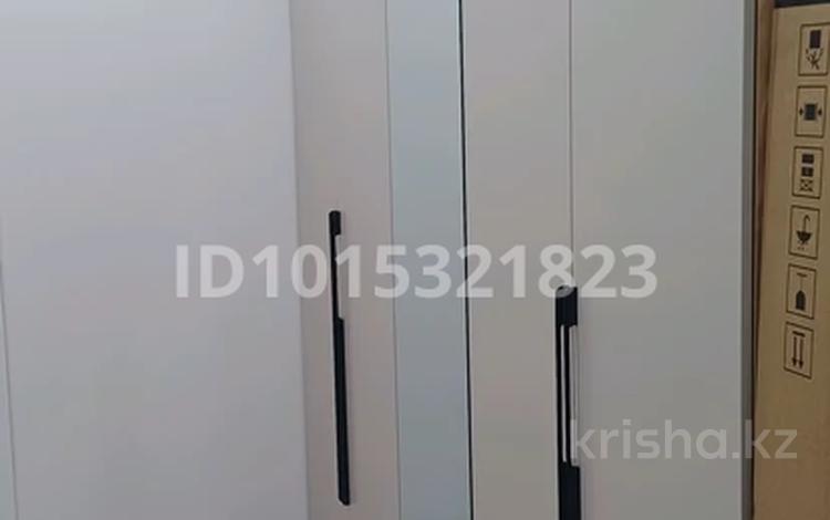 2-бөлмелі пәтер · 57 м² · 5/7 қабат, Томирис ш.а., Рыскулова 103/6, бағасы: 350 000 ₸ в Алматы, Алатауский р-н — фото 2