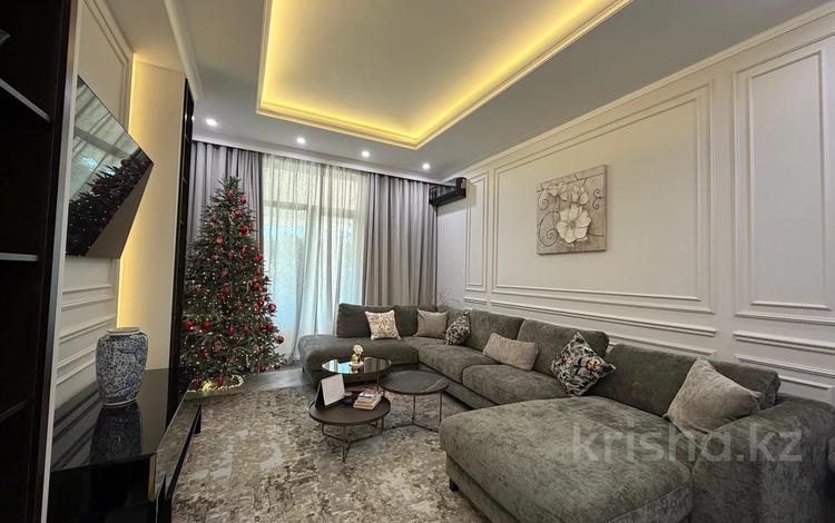 4-комнатная квартира · 200 м² · 1/3 этаж, Аскарова за 399 млн ₸ в Алматы, Бостандыкский р-н — фото 2