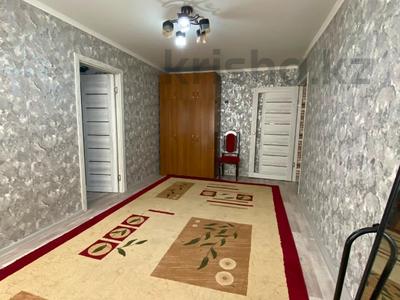 2-бөлмелі пәтер · 44.9 м² · 4/5 қабат, Центральный ш/а., Абая 17, бағасы: 15 млн ₸ в Атырау, мкр Центральный