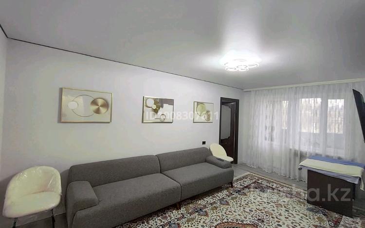 2-комнатная квартира · 42 м² · 2/5 этаж, ул. Женис 5 — Находится возле 8 школа рядом детский сад магазин за 10.5 млн ₸ в Текели — фото 2