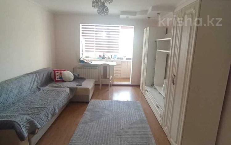 1-комнатная квартира · 53 м² · 5/9 этаж, Мкр. Аксай за 30.5 млн ₸ в Алматы, Ауэзовский р-н — фото 2