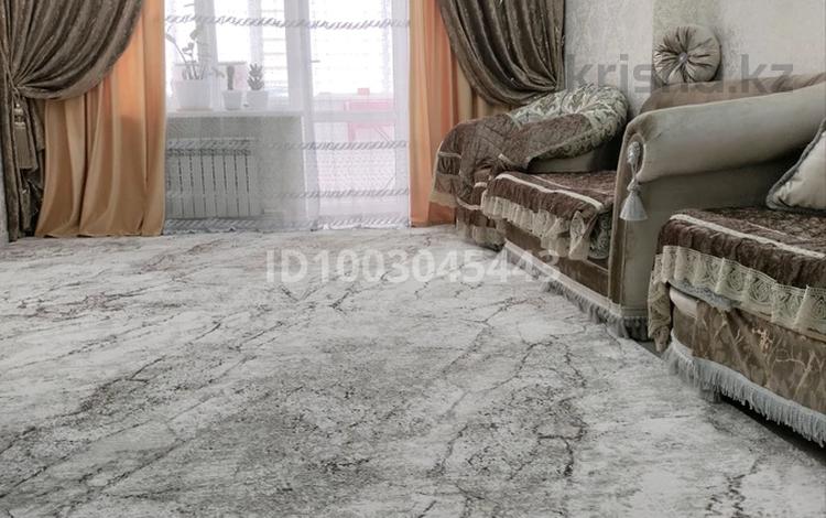 3-комнатная квартира · 104 м² · 5/10 этаж, мкр Кунаева 52/2 за 48 млн 〒 в Уральске — фото 2