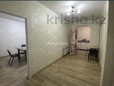 2-комнатная квартира · 69 м² · 1/5 этаж, Байтұрсынов 89 — Рыскулова қиылысы бұрыштағы кирпич үй за 200 000 ₸ в Шымкенте, Туран р-н