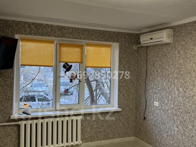 3-бөлмелі пәтер, 61.7 м², 1/5 қабат, Гумарова 7 — Курмангазы - Гумарова, бағасы: 20 млн 〒 в Атырау, мкр Авангард-4