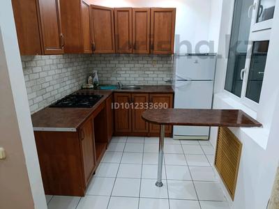 2-бөлмелі пәтер · 49 м² · 5/5 қабат, Абая 51 — Курмангазы Абая, бағасы: 125 000 〒 в Уральске, мкр Школьник