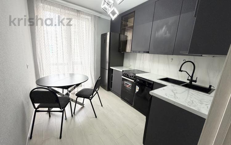 1-комнатная квартира · 40 м² · 3/7 этаж, А.Байтурсынова 51 за 180 000 ₸ в Астане, Алматы р-н — фото 2