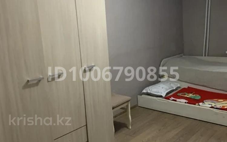 3-бөлмелі пәтер · 60 м² · 3/5 қабат, Жекибаева 127, бағасы: 18 млн ₸ в Караганде, Алихана Бокейханова р-н — фото 15
