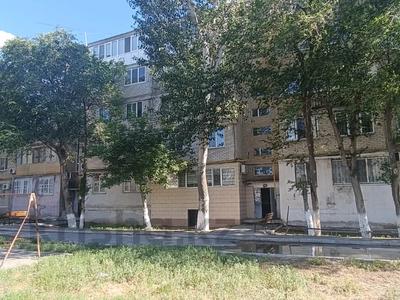 2-комнатная квартира · 47.9 м² · 2/5 этаж, Центральный 10 — Азаттык за 17.5 млн ₸ в Атырау