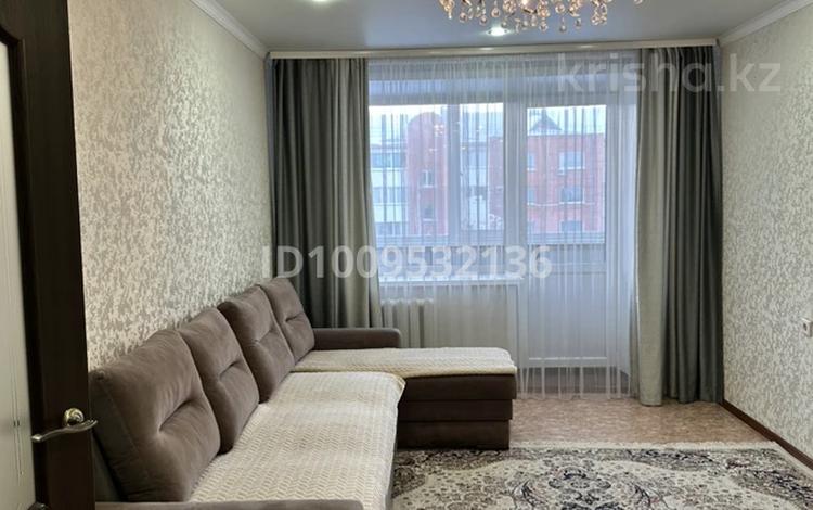 2-комнатная квартира · 63 м² · 4/5 этаж, Кизатова — Военный институт за 200 000 〒 в Петропавловске — фото 2