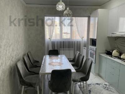 3-комнатная квартира, 106 м², 6/9 этаж, мкр. Алтын орда, Алтын Орда 11Л за 37 млн 〒 в Актобе, мкр. Алтын орда