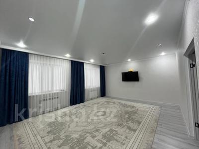 2-комнатная квартира · 74.5 м² · 4/5 этаж, улица Бокенбай Батыра за 24 млн ₸ в Актобе