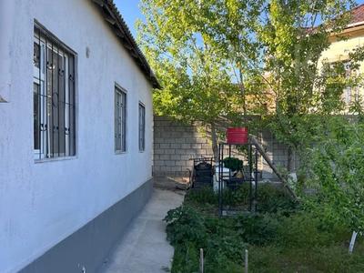 Үйдің бір бөлігі · 4 бөлме · 125 м² · 8 сот., мкр Самал-3, бағасы: 30 млн ₸ в Шымкенте, Абайский р-н