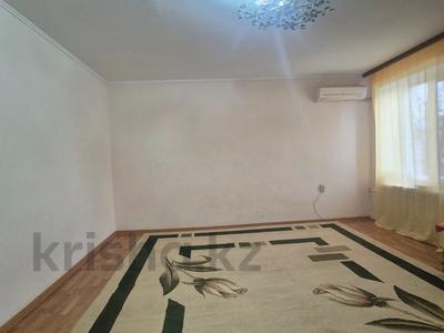 3-комнатная квартира · 66.6 м² · 2/2 этаж, мкр Жилгородок, Женис проспект за 12.5 млн ₸ в Актобе