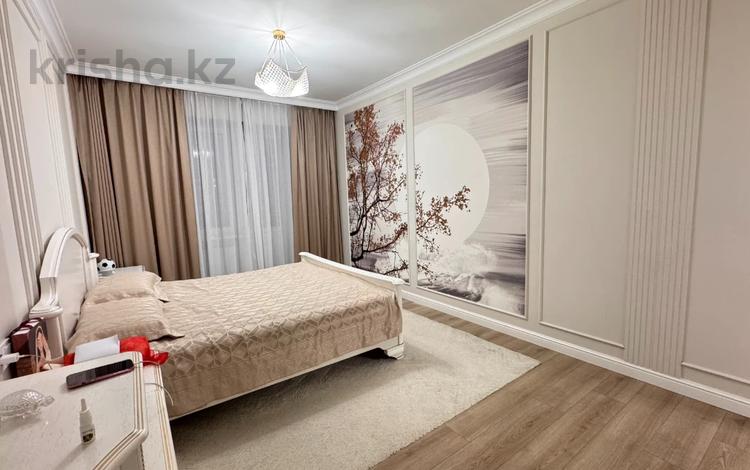 3-комнатная квартира · 108 м² · 12/13 этаж, Тараса Шевченко 8 за 65 млн ₸ в Астане, Сарыарка р-н — фото 2
