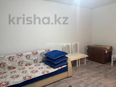 1-комнатная квартира · 48 м² · 1/5 этаж, Майкудук, Мкр Голубые пруды 9/3 за 150 000 〒 в Караганде, Алихана Бокейханова р-н