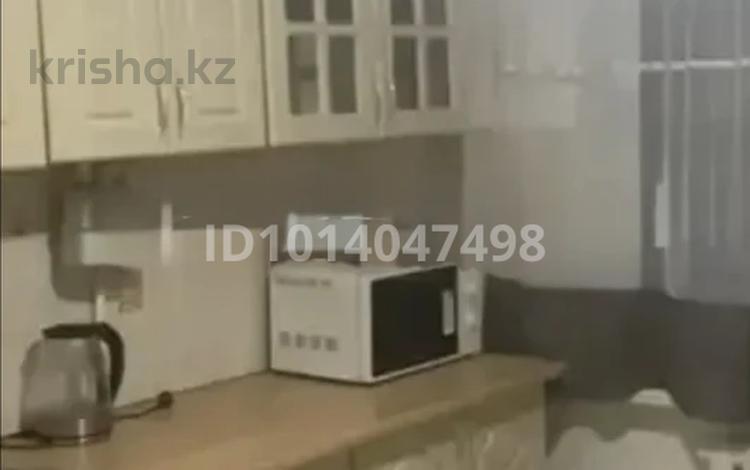 3-комнатная квартира · 70 м² · 1/10 этаж, Абылайхана 36 — Тд Гульжан за 260 000 ₸ в Астане, Алматы р-н — фото 2