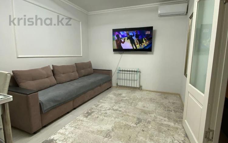 2-бөлмелі пәтер · 42.6 м² · 8/10 қабат, мкр Аксай-5, Бауыржана Момышулы, бағасы: 31 млн ₸ в Алматы, Ауэзовский р-н — фото 2