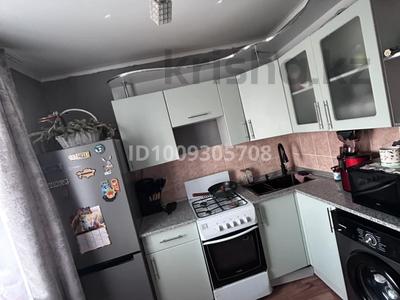 2-комнатная квартира · 44.2 м² · 5/5 этаж, Парковая 92 за 14 млн 〒 в Рудном