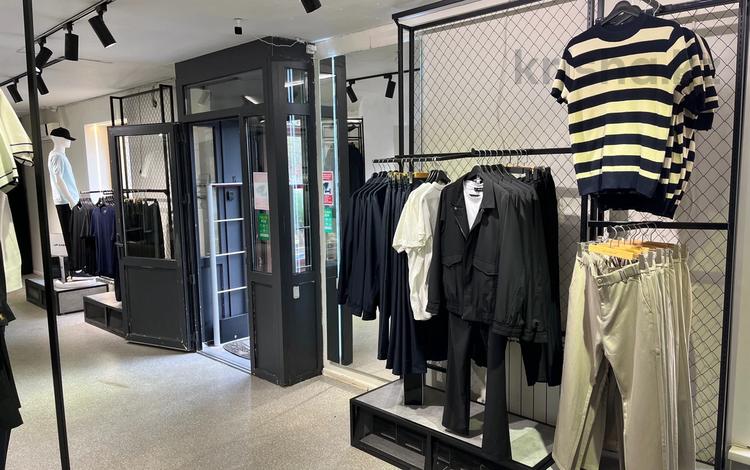 Свободное назначение, магазины и бутики, общепит · 300 м² за 1.8 млн 〒 в Актобе — фото 14