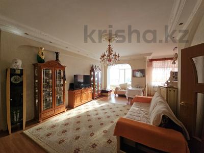 Продажа квартир в Павлодарской обл.: 3-комнатная квартира · 125 м² · 3/5 этаж, Айманова 1 за 58 млн 〒 3-комнатная квартира · 125 м² · 3/5 этаж, Айманова 1 за 58 млн 〒 в Павлодаре