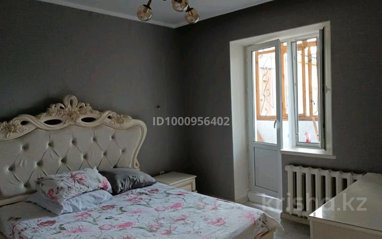 3-комнатная квартира · 63 м² · 4/5 этаж, Абая 202 — Абая угол Ворошилова за 28 млн 〒 в Таразе — фото 14