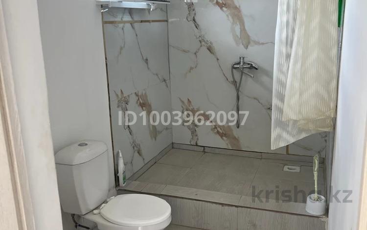 2-комнатная квартира · 50 м² · 2/2 этаж, мкр Кызылжар, Эрмат ата 100/1 — Алаш базар за 150 000 ₸ в Шымкенте, Абайский р-н — фото 2
