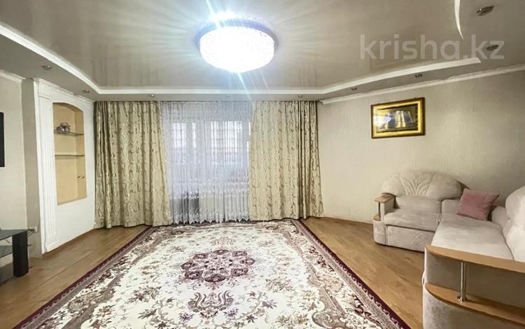 3-комнатная квартира · 107.3 м² · 4/5 этаж, Жамбыла за 44.9 млн ₸ в Петропавловске — фото 4