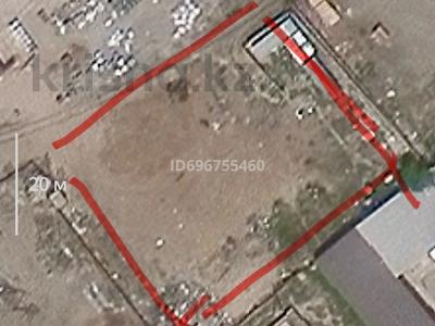 Өнеркәсіптік база · 30 сотық, мкр СМП 136, Құттығай батыра 4/1 — Возле газ заправки, бағасы: 63 млн ₸ в Атырау