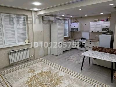 2-бөлмелі пәтер · 64.5 м² · 5/6 қабат, 34-й мкр 11, бағасы: 15.5 млн ₸ в Актау