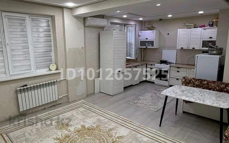 2-бөлмелі пәтер · 64.5 м² · 5/6 қабат, 34-й мкр 11, бағасы: 15.5 млн ₸ в Актау — фото 2