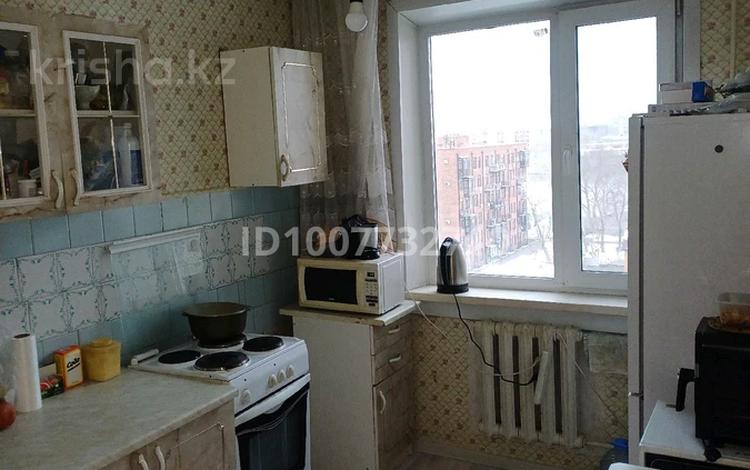 3-бөлмелі пәтер · 66 м² · 9/10 қабат, Камзина 106, бағасы: 25 млн ₸ в Павлодаре — фото 2