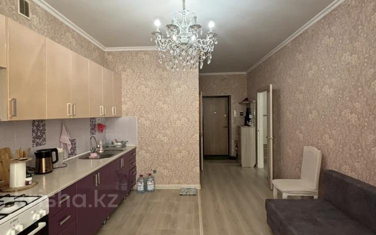 1-бөлмелі пәтер · 50.4 м² · 4/5 қабат, Алтын орда ш/а., Тауелсиздик, бағасы: 19.5 млн ₸ в Актобе, мкр. Алтын орда — фото 2